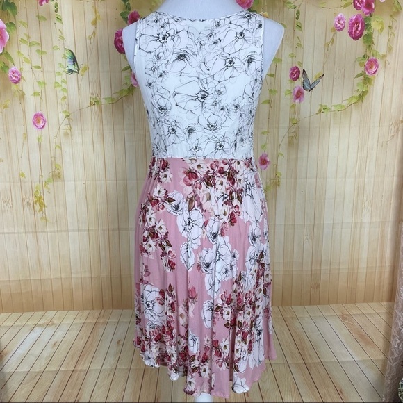 VARUN BAHL Pink Floral Dress Size 4 - Picture 2 of 9